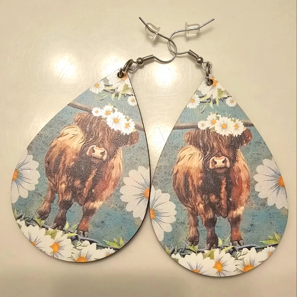 Earrings teardrop 3 inches